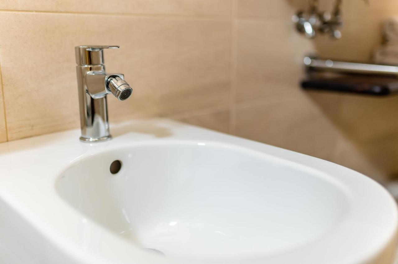 Le Calette Rooms - Puglia Mia Apartments Монополи Экстерьер фото