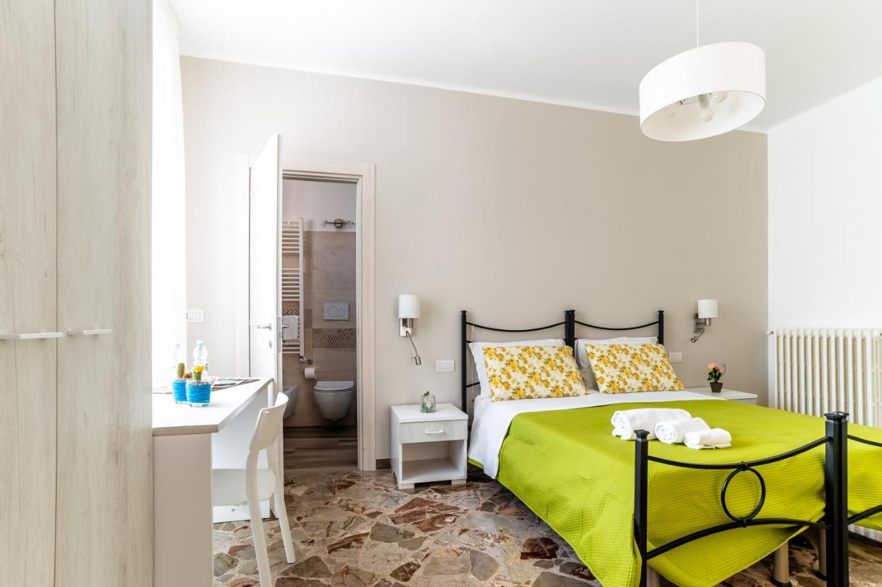 Le Calette Rooms - Puglia Mia Apartments Монополи Экстерьер фото