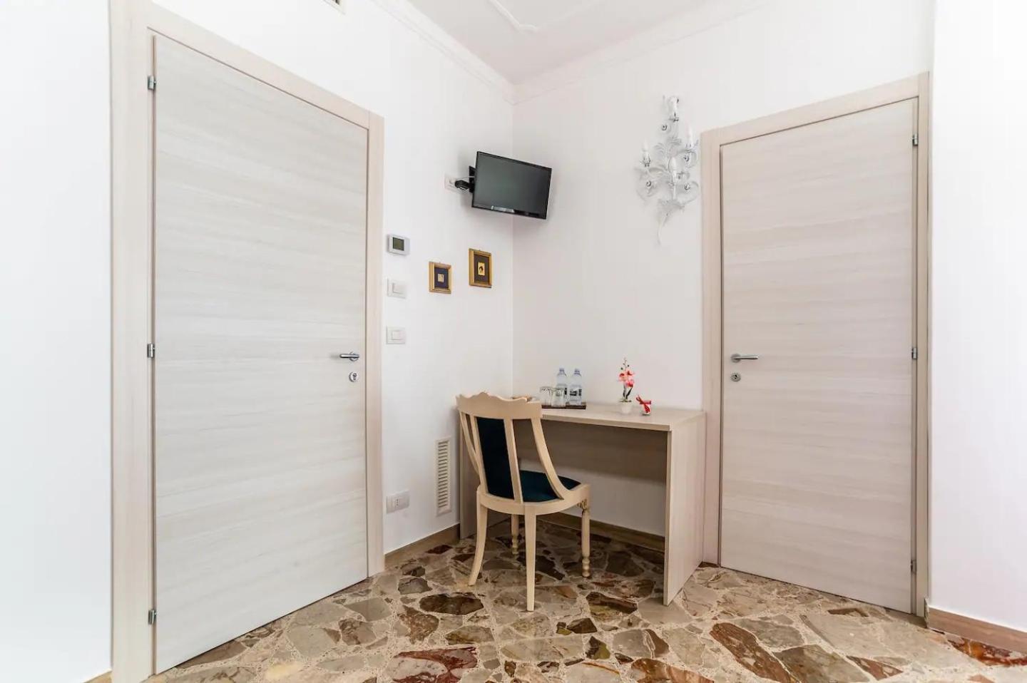Le Calette Rooms - Puglia Mia Apartments Монополи Экстерьер фото
